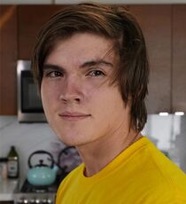Tyler Cruise, 