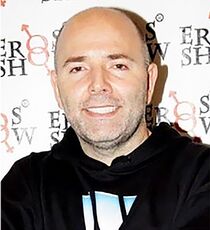 Pierre Woodman, 
