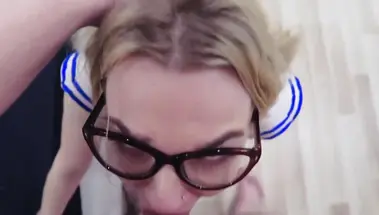 POV минет от русской айтишницы Deepbunnyhole